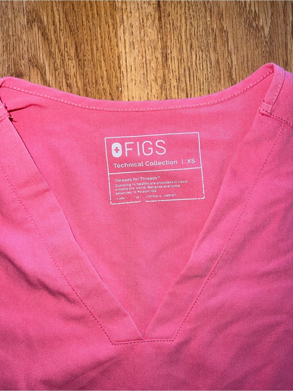 Figs Scrub Top - Picture 2 of 3